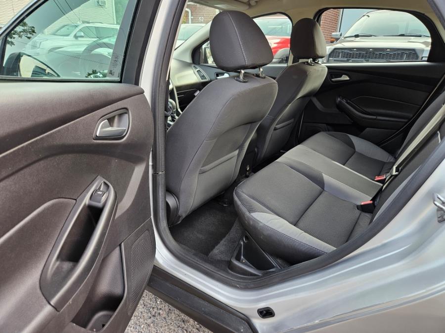 2014 Ford Focus 4dr Sdn SE, available for sale in East Windsor, Connecticut | Toro Auto. East Windsor, Connecticut 2014 Ford Focus 4dr Sdn SE, available for sale in East Windsor, Connecticut | Toro Auto. East Windsor, Connecticut