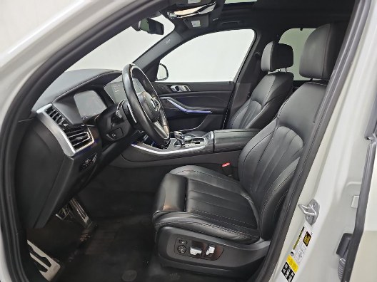 2022 BMW X5 xDrive40i Sports Activity Vehicle, available for sale in Franklin Square, New York | Luxury Motor Club. Franklin Square, New York 2022 BMW X5 xDrive40i Sports Activity Vehicle, available for sale in Franklin Square, New York | Luxury Motor Club. Franklin Square, New York