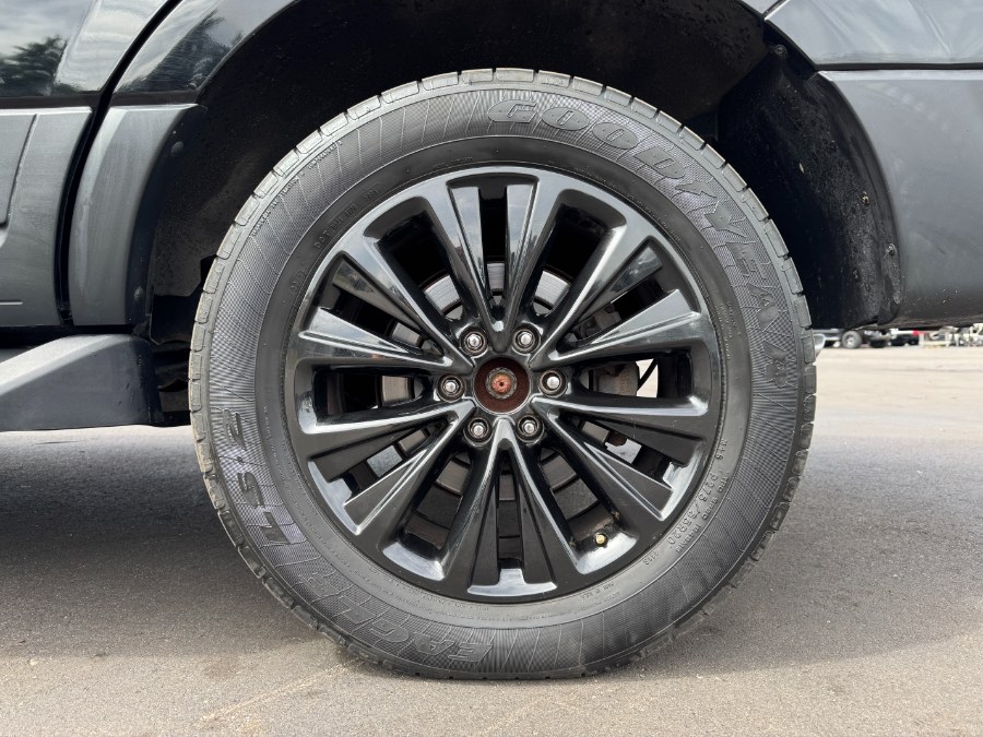2016 Ford Expedition 4WD 4dr XL, available for sale in Ortonville, Michigan | Marsh Auto Sales LLC. Ortonville, Michigan 2016 Ford Expedition 4WD 4dr XL, available for sale in Ortonville, Michigan | Marsh Auto Sales LLC. Ortonville, Michigan