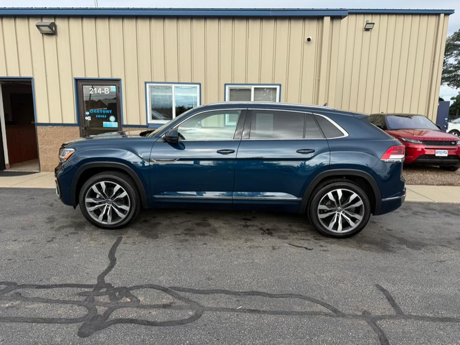 2022 Volkswagen Atlas Cross Sport 3.6L V6 SEL Premium R-Line 4MOTION, available for sale in East Windsor, Connecticut | Century Auto And Truck. East Windsor, Connecticut 2022 Volkswagen Atlas Cross Sport 3.6L V6 SEL Premium R-Line 4MOTION, available for sale in East Windsor, Connecticut | Century Auto And Truck. East Windsor, Connecticut