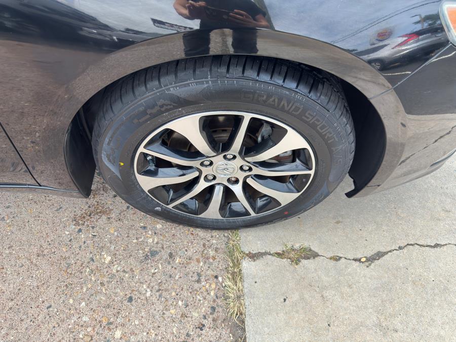 2015 Acura TLX 4dr Sdn FWD, available for sale in Manchester, Connecticut | Carsonmain LLC. Manchester, Connecticut 2015 Acura TLX 4dr Sdn FWD, available for sale in Manchester, Connecticut | Carsonmain LLC. Manchester, Connecticut
