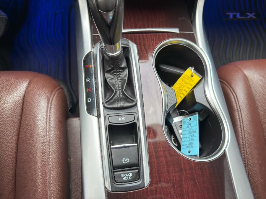 2015 Acura TLX 4dr Sdn FWD, available for sale in Manchester, Connecticut | Carsonmain LLC. Manchester, Connecticut 2015 Acura TLX 4dr Sdn FWD, available for sale in Manchester, Connecticut | Carsonmain LLC. Manchester, Connecticut