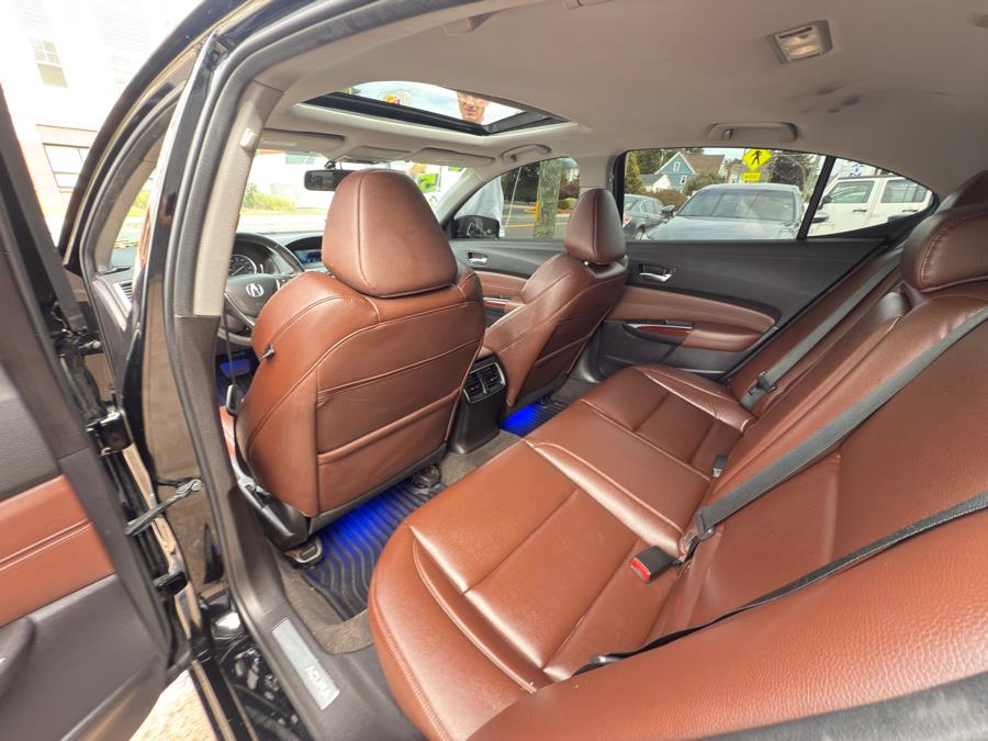 2015 Acura TLX 4dr Sdn FWD, available for sale in Manchester, Connecticut | Carsonmain LLC. Manchester, Connecticut 2015 Acura TLX 4dr Sdn FWD, available for sale in Manchester, Connecticut | Carsonmain LLC. Manchester, Connecticut