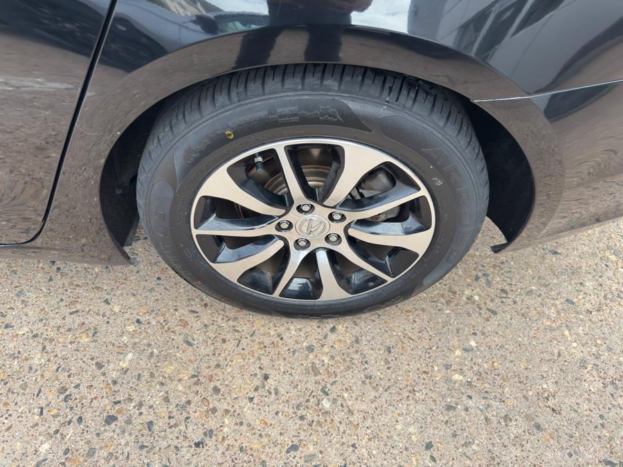 2015 Acura TLX 4dr Sdn FWD, available for sale in Manchester, Connecticut | Carsonmain LLC. Manchester, Connecticut 2015 Acura TLX 4dr Sdn FWD, available for sale in Manchester, Connecticut | Carsonmain LLC. Manchester, Connecticut