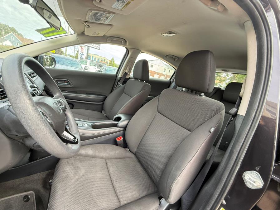 2017 Honda HR-V LX AWD CVT, available for sale in Manchester, Connecticut | Carsonmain LLC. Manchester, Connecticut 2017 Honda HR-V LX AWD CVT, available for sale in Manchester, Connecticut | Carsonmain LLC. Manchester, Connecticut