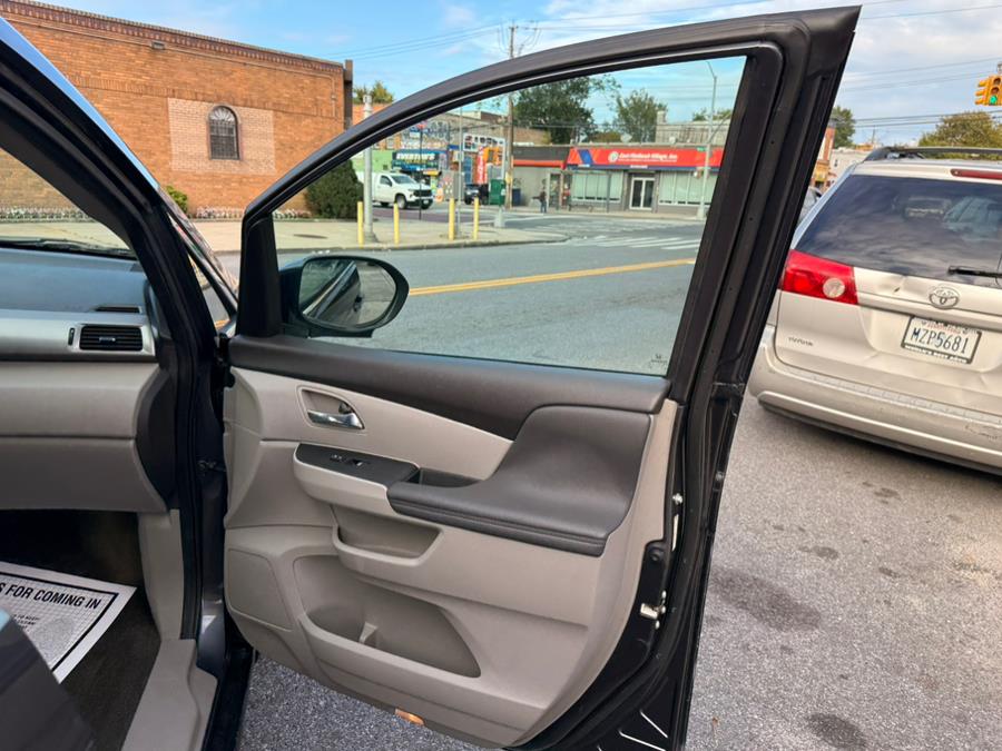 2016 Honda Odyssey 5dr SE, available for sale in Brooklyn, New York | Worlds Best Auto Inc. Brooklyn, New York 2016 Honda Odyssey 5dr SE, available for sale in Brooklyn, New York | Worlds Best Auto Inc. Brooklyn, New York