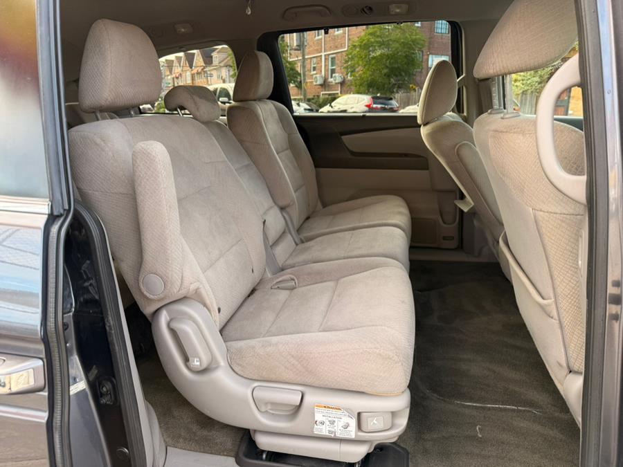 2016 Honda Odyssey 5dr SE, available for sale in Brooklyn, New York | Worlds Best Auto Inc. Brooklyn, New York 2016 Honda Odyssey 5dr SE, available for sale in Brooklyn, New York | Worlds Best Auto Inc. Brooklyn, New York