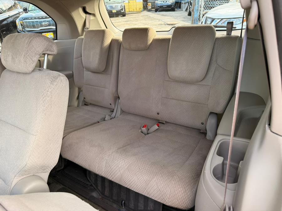 2016 Honda Odyssey 5dr SE, available for sale in Brooklyn, New York | Worlds Best Auto Inc. Brooklyn, New York 2016 Honda Odyssey 5dr SE, available for sale in Brooklyn, New York | Worlds Best Auto Inc. Brooklyn, New York