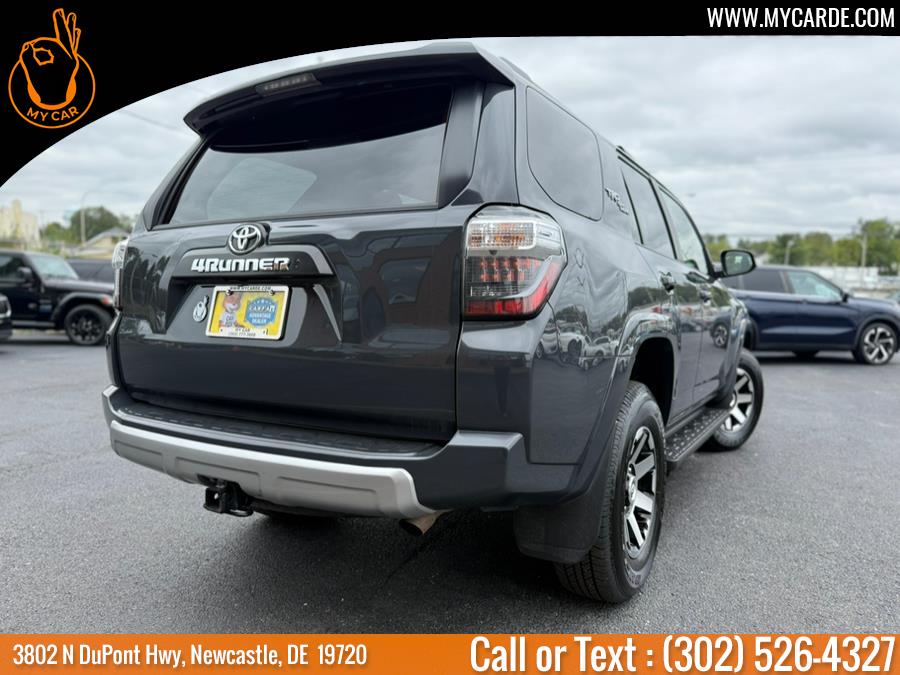 2024 Toyota 4Runner TRD 4WD photo 3