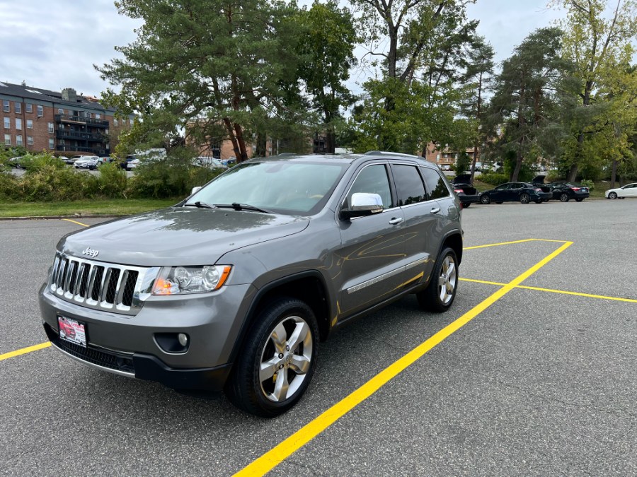 2013 Jeep Grand Cherokee 4WD 4dr Overland, available for sale in Hartford , Connecticut | Ledyard Auto Sale LLC. Hartford , Connecticut 2013 Jeep Grand Cherokee 4WD 4dr Overland, available for sale in Hartford , Connecticut | Ledyard Auto Sale LLC. Hartford , Connecticut