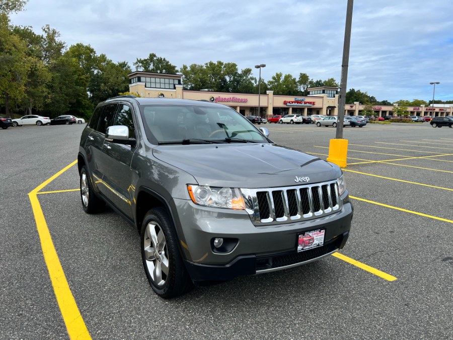 2013 Jeep Grand Cherokee 4WD 4dr Overland, available for sale in Hartford , Connecticut | Ledyard Auto Sale LLC. Hartford , Connecticut 2013 Jeep Grand Cherokee 4WD 4dr Overland, available for sale in Hartford , Connecticut | Ledyard Auto Sale LLC. Hartford , Connecticut