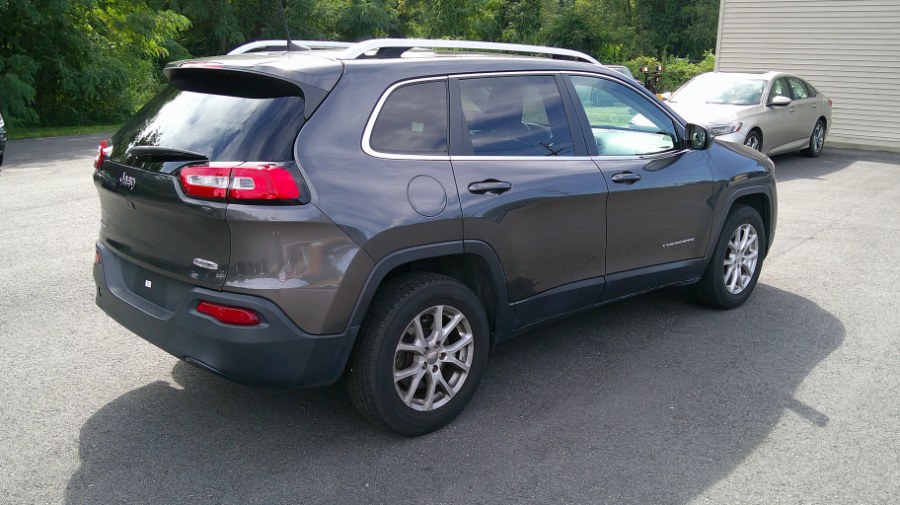 2017 Jeep Cherokee Latitude 4x4, available for sale in Yantic, Connecticut | Yantic Auto Center. Yantic, Connecticut 2017 Jeep Cherokee Latitude 4x4, available for sale in Yantic, Connecticut | Yantic Auto Center. Yantic, Connecticut