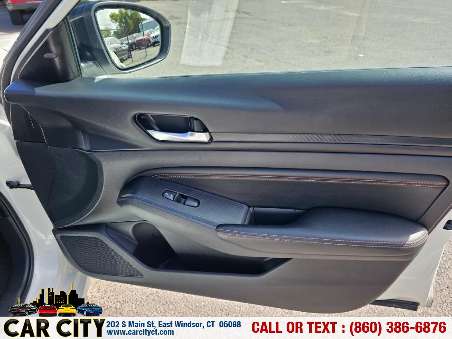 2020 Nissan Altima 2.5 SR Sedan, available for sale in East Windsor, Connecticut | Car City LLC. East Windsor, Connecticut 2020 Nissan Altima 2.5 SR Sedan, available for sale in East Windsor, Connecticut | Car City LLC. East Windsor, Connecticut