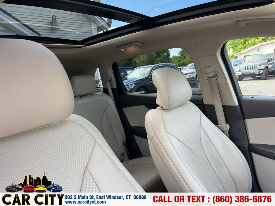 2017 Lincoln MKX Reserve AWD, available for sale in East Windsor, Connecticut | Car City LLC. East Windsor, Connecticut 2017 Lincoln MKX Reserve AWD, available for sale in East Windsor, Connecticut | Car City LLC. East Windsor, Connecticut