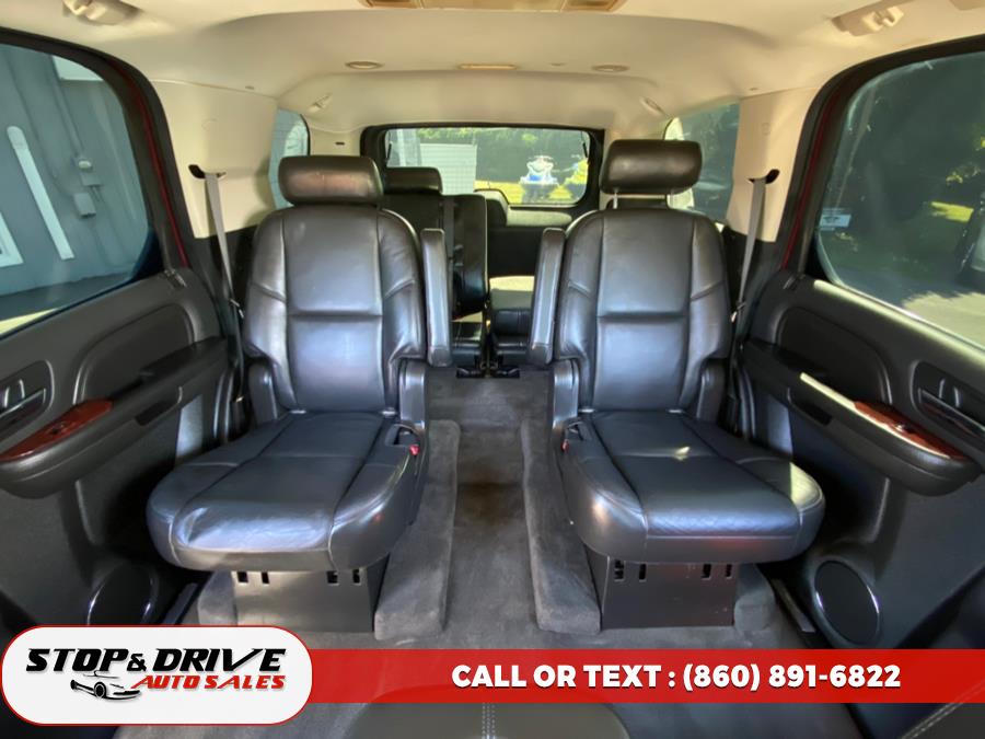 2009 Cadillac Escalade AWD 4dr, available for sale in East Windsor, Connecticut | Stop & Drive Auto Sales. East Windsor, Connecticut 2009 Cadillac Escalade AWD 4dr, available for sale in East Windsor, Connecticut | Stop & Drive Auto Sales. East Windsor, Connecticut