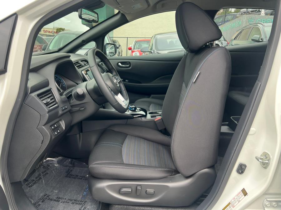 2025 Nissan LEAF SV PLUS, available for sale in Daly City, California | Green Light Auto Wholesale. Daly City, California 2025 Nissan LEAF SV PLUS, available for sale in Daly City, California | Green Light Auto Wholesale. Daly City, California