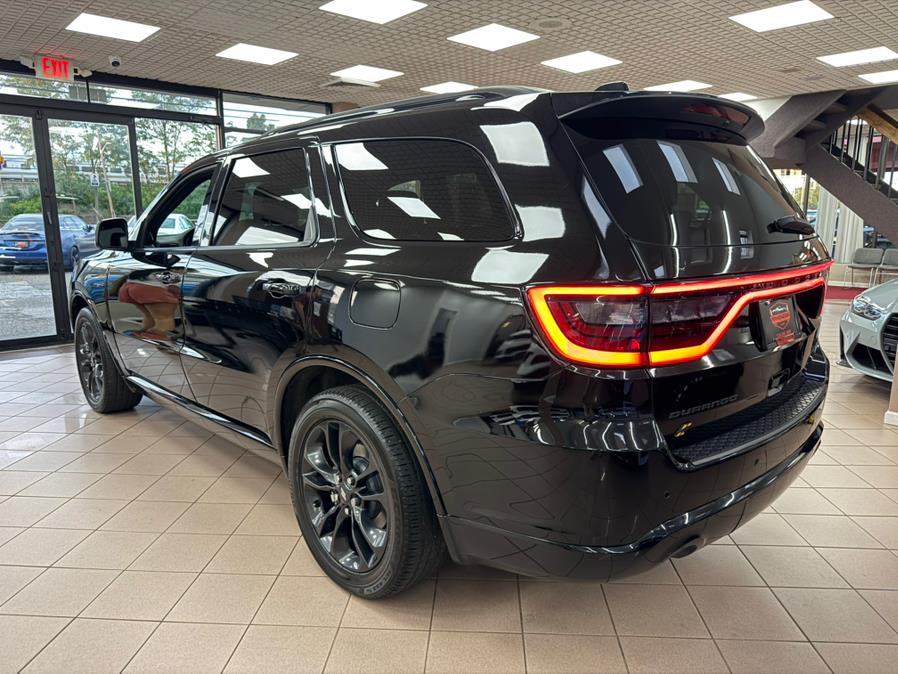 2022 Dodge Durango R/T HEMI ORANGE AWD, available for sale in Massapequa Park, New York | Power Motors East. Massapequa Park, New York 2022 Dodge Durango R/T HEMI ORANGE AWD, available for sale in Massapequa Park, New York | Power Motors East. Massapequa Park, New York