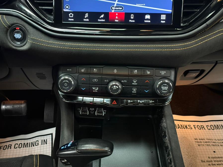2022 Dodge Durango R/T HEMI ORANGE AWD, available for sale in Massapequa Park, New York | Power Motors East. Massapequa Park, New York 2022 Dodge Durango R/T HEMI ORANGE AWD, available for sale in Massapequa Park, New York | Power Motors East. Massapequa Park, New York
