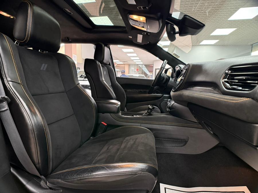 2022 Dodge Durango R/T HEMI ORANGE AWD, available for sale in Massapequa Park, New York | Power Motors East. Massapequa Park, New York 2022 Dodge Durango R/T HEMI ORANGE AWD, available for sale in Massapequa Park, New York | Power Motors East. Massapequa Park, New York