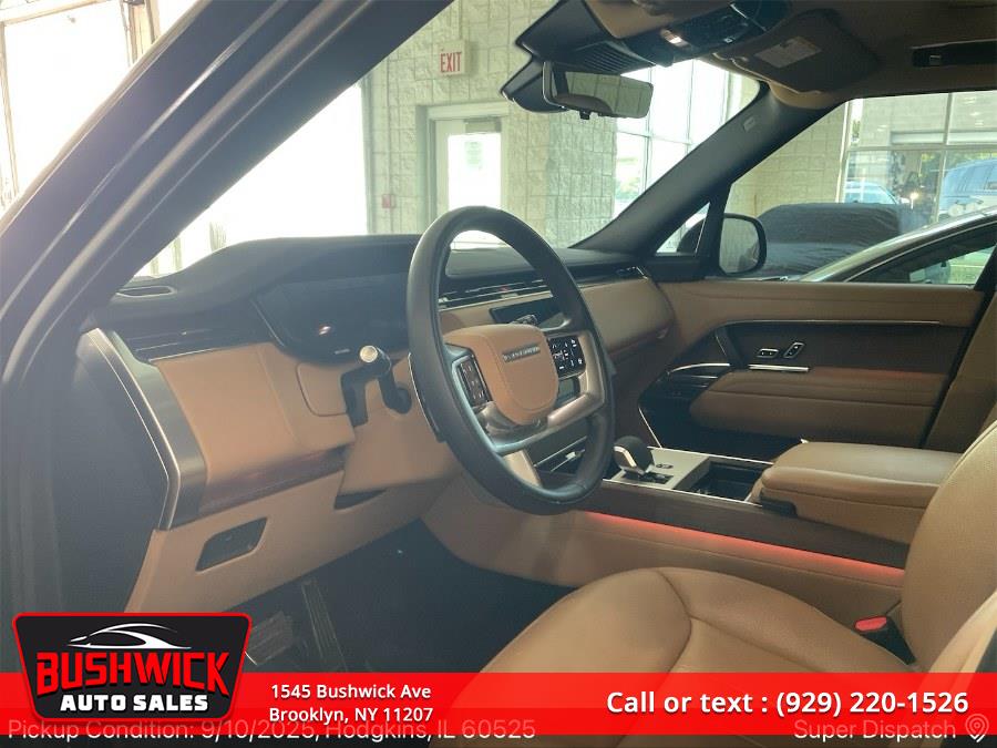2025 Land Rover Range Rover P530 SE LWB 7 Seat, available for sale in Hempstead, New York | VIP Auto Credit Express. Hempstead, New York 2025 Land Rover Range Rover P530 SE LWB 7 Seat, available for sale in Hempstead, New York | VIP Auto Credit Express. Hempstead, New York