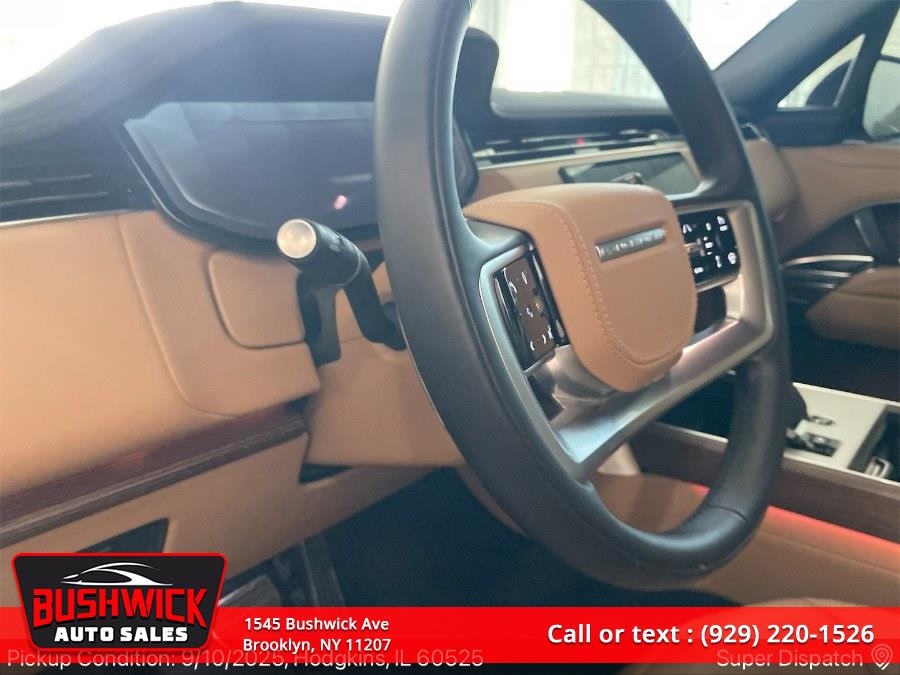 2025 Land Rover Range Rover P530 SE LWB 7 Seat, available for sale in Hempstead, New York | VIP Auto Credit Express. Hempstead, New York 2025 Land Rover Range Rover P530 SE LWB 7 Seat, available for sale in Hempstead, New York | VIP Auto Credit Express. Hempstead, New York