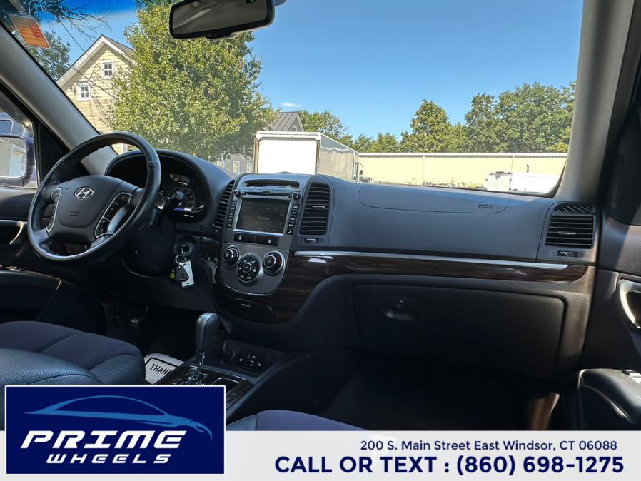 2010 Hyundai Santa Fe AWD 4dr V6 Auto SE, available for sale in East Windsor, Connecticut | Prime Wheels. East Windsor, Connecticut 2010 Hyundai Santa Fe AWD 4dr V6 Auto SE, available for sale in East Windsor, Connecticut | Prime Wheels. East Windsor, Connecticut