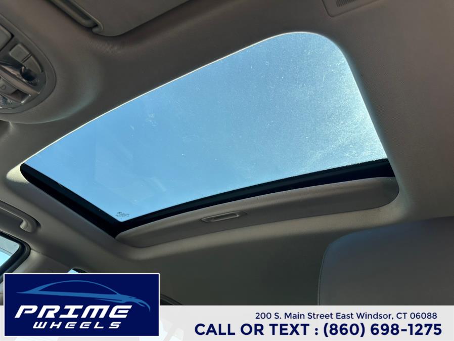 2010 Hyundai Santa Fe AWD 4dr V6 Auto SE, available for sale in East Windsor, Connecticut | Prime Wheels. East Windsor, Connecticut 2010 Hyundai Santa Fe AWD 4dr V6 Auto SE, available for sale in East Windsor, Connecticut | Prime Wheels. East Windsor, Connecticut