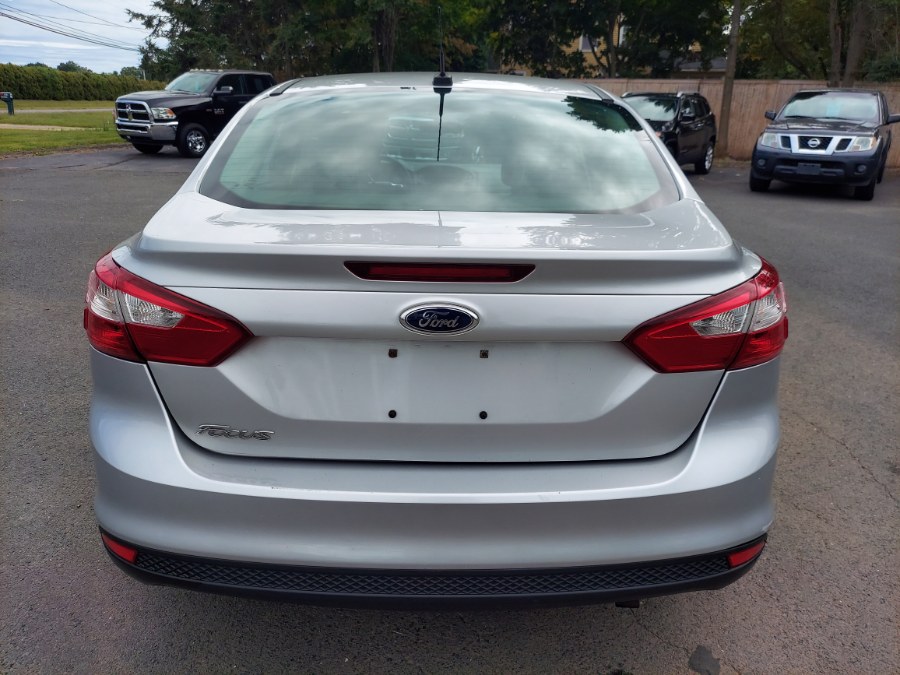 2013 Ford Focus 4dr Sdn S, available for sale in East Windsor, Connecticut | United Auto Sales of E Windsor, Inc. East Windsor, Connecticut 2013 Ford Focus 4dr Sdn S, available for sale in East Windsor, Connecticut | United Auto Sales of E Windsor, Inc. East Windsor, Connecticut
