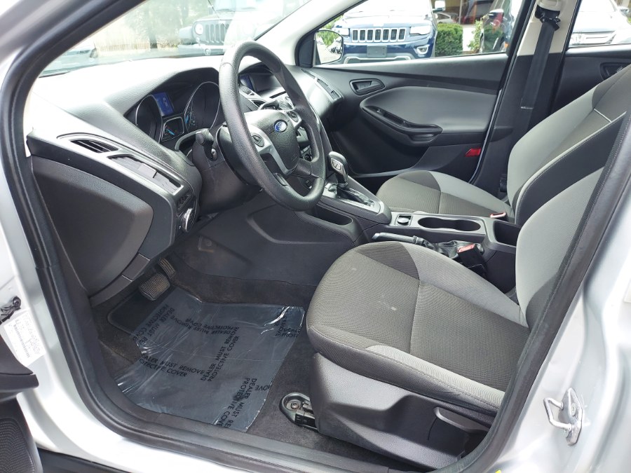 2013 Ford Focus 4dr Sdn S, available for sale in East Windsor, Connecticut | United Auto Sales of E Windsor, Inc. East Windsor, Connecticut 2013 Ford Focus 4dr Sdn S, available for sale in East Windsor, Connecticut | United Auto Sales of E Windsor, Inc. East Windsor, Connecticut