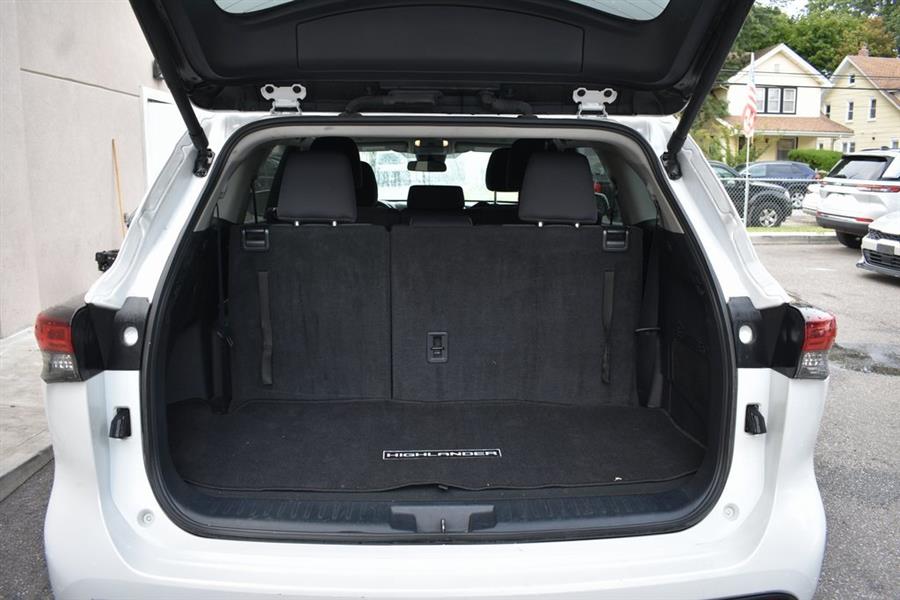 2024 Toyota Highlander LE, available for sale in Valley Stream, New York | Certified Performance Motors. Valley Stream, New York 2024 Toyota Highlander LE, available for sale in Valley Stream, New York | Certified Performance Motors. Valley Stream, New York