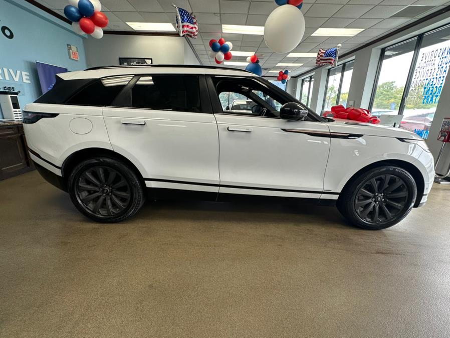 2018 Land Rover Range Rover Velar P380 R-Dynamic SE, available for sale in Inwood, New York | 5 Towns Drive. Inwood, New York 2018 Land Rover Range Rover Velar P380 R-Dynamic SE, available for sale in Inwood, New York | 5 Towns Drive. Inwood, New York