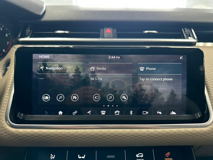 2018 Land Rover Range Rover Velar P380 R-Dynamic SE, available for sale in Inwood, New York | 5 Towns Drive. Inwood, New York 2018 Land Rover Range Rover Velar P380 R-Dynamic SE, available for sale in Inwood, New York | 5 Towns Drive. Inwood, New York