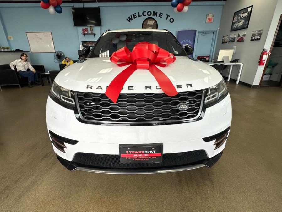 2018 Land Rover Range Rover Velar P380 R-Dynamic SE, available for sale in Inwood, New York | 5 Towns Drive. Inwood, New York 2018 Land Rover Range Rover Velar P380 R-Dynamic SE, available for sale in Inwood, New York | 5 Towns Drive. Inwood, New York