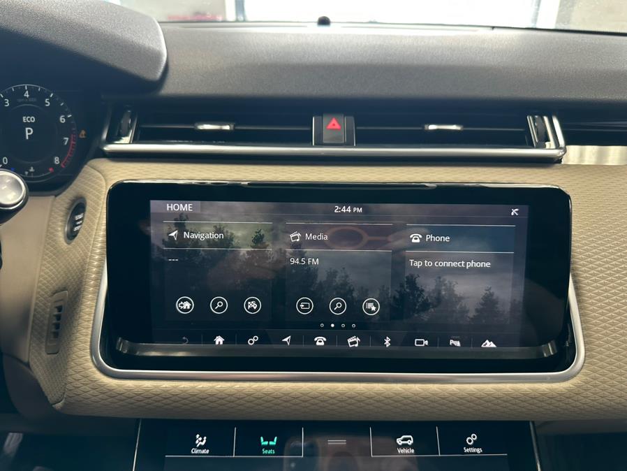 2018 Land Rover Range Rover Velar P380 R-Dynamic SE, available for sale in Inwood, New York | 5 Towns Drive. Inwood, New York 2018 Land Rover Range Rover Velar P380 R-Dynamic SE, available for sale in Inwood, New York | 5 Towns Drive. Inwood, New York