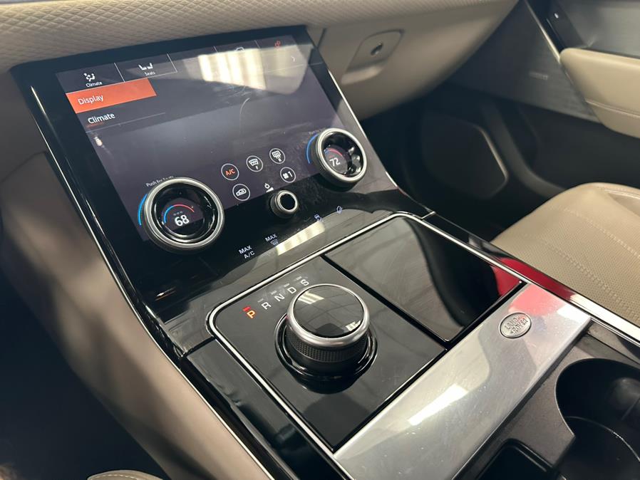 2018 Land Rover Range Rover Velar P380 R-Dynamic SE, available for sale in Inwood, New York | 5 Towns Drive. Inwood, New York 2018 Land Rover Range Rover Velar P380 R-Dynamic SE, available for sale in Inwood, New York | 5 Towns Drive. Inwood, New York