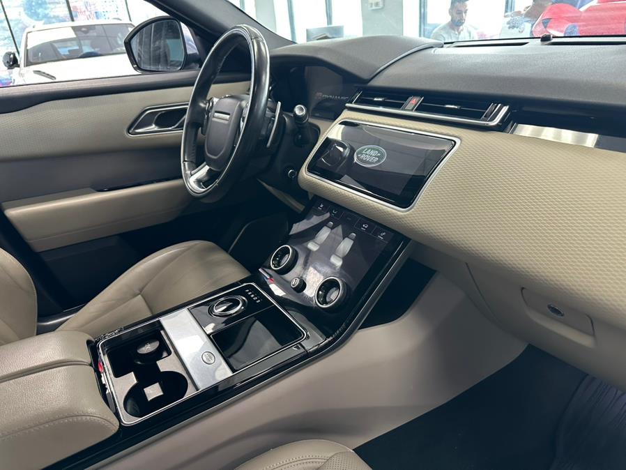2018 Land Rover Range Rover Velar P380 R-Dynamic SE, available for sale in Inwood, New York | 5 Towns Drive. Inwood, New York 2018 Land Rover Range Rover Velar P380 R-Dynamic SE, available for sale in Inwood, New York | 5 Towns Drive. Inwood, New York