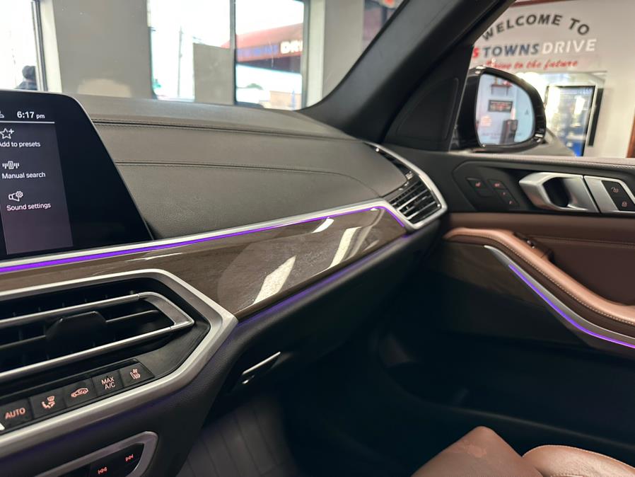 2021 BMW X5 M/Sport xDrive40i Sports Activity Vehicle, available for sale in Inwood, New York | 5 Towns Drive. Inwood, New York 2021 BMW X5 M/Sport xDrive40i Sports Activity Vehicle, available for sale in Inwood, New York | 5 Towns Drive. Inwood, New York