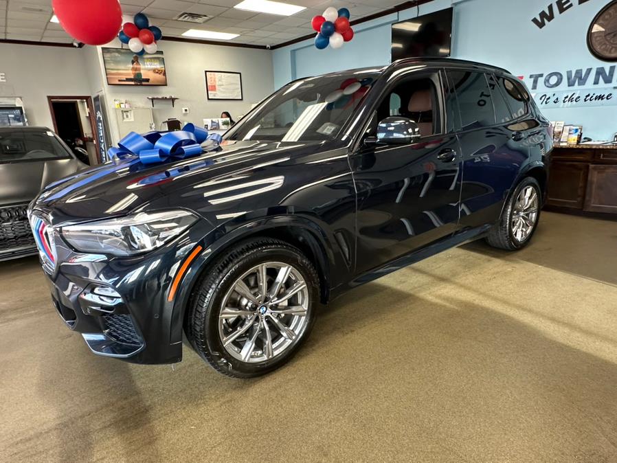 2021 BMW X5 M/Sport xDrive40i Sports Activity Vehicle, available for sale in Inwood, New York | 5 Towns Drive. Inwood, New York 2021 BMW X5 M/Sport xDrive40i Sports Activity Vehicle, available for sale in Inwood, New York | 5 Towns Drive. Inwood, New York