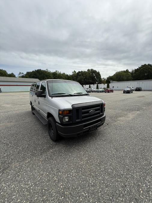 2013 Ford Econoline 10 passengers E-350 Super Duty XL, available for sale in Springfield, Massachusetts | Auto Globe LLC. Springfield, Massachusetts 2013 Ford Econoline 10 passengers E-350 Super Duty XL, available for sale in Springfield, Massachusetts | Auto Globe LLC. Springfield, Massachusetts