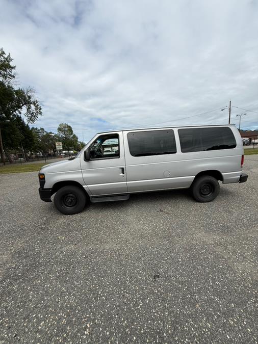 2013 Ford Econoline 10 passengers E-350 Super Duty XL, available for sale in Springfield, Massachusetts | Auto Globe LLC. Springfield, Massachusetts 2013 Ford Econoline 10 passengers E-350 Super Duty XL, available for sale in Springfield, Massachusetts | Auto Globe LLC. Springfield, Massachusetts