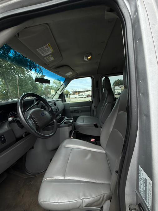 2013 Ford Econoline 10 passengers E-350 Super Duty XL, available for sale in Springfield, Massachusetts | Auto Globe LLC. Springfield, Massachusetts 2013 Ford Econoline 10 passengers E-350 Super Duty XL, available for sale in Springfield, Massachusetts | Auto Globe LLC. Springfield, Massachusetts