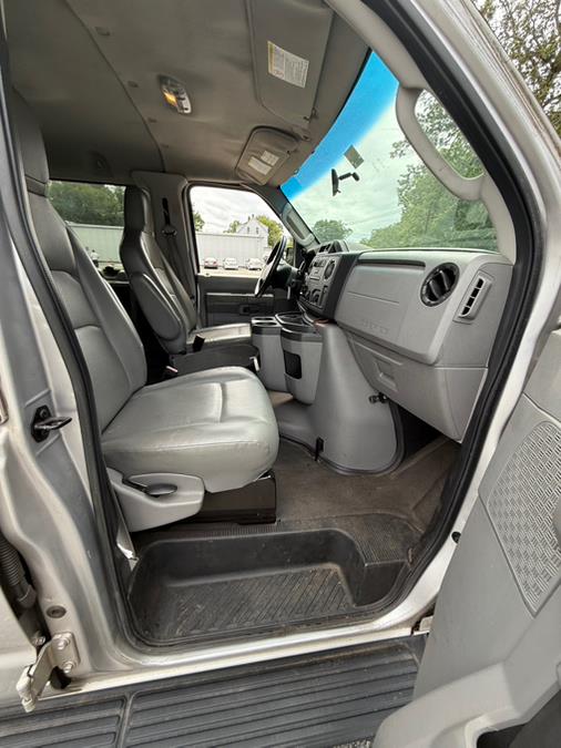 2013 Ford Econoline 10 passengers E-350 Super Duty XL, available for sale in Springfield, Massachusetts | Auto Globe LLC. Springfield, Massachusetts 2013 Ford Econoline 10 passengers E-350 Super Duty XL, available for sale in Springfield, Massachusetts | Auto Globe LLC. Springfield, Massachusetts