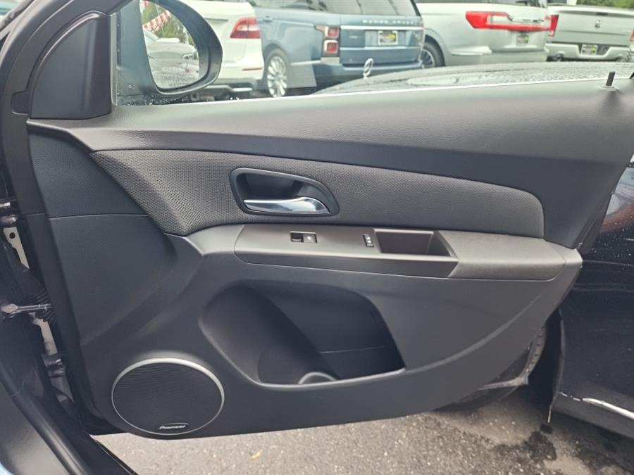 2016 Chevrolet Cruze Limited 4dr Sdn Auto LT w/1LT, available for sale in Islip, New York | L.I. Auto Gallery. Islip, New York 2016 Chevrolet Cruze Limited 4dr Sdn Auto LT w/1LT, available for sale in Islip, New York | L.I. Auto Gallery. Islip, New York