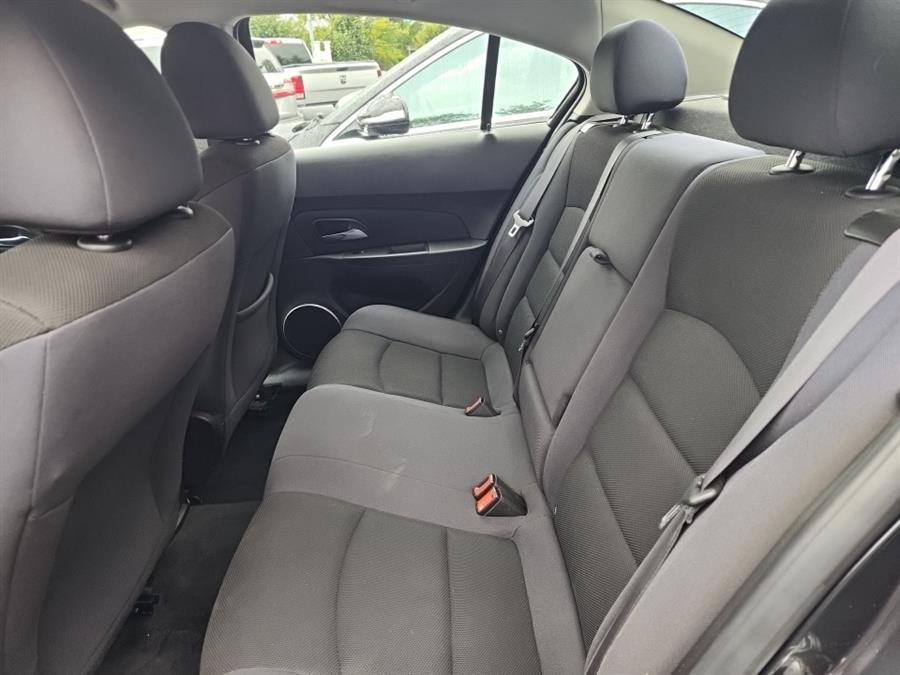 2016 Chevrolet Cruze Limited 4dr Sdn Auto LT w/1LT, available for sale in Islip, New York | L.I. Auto Gallery. Islip, New York 2016 Chevrolet Cruze Limited 4dr Sdn Auto LT w/1LT, available for sale in Islip, New York | L.I. Auto Gallery. Islip, New York