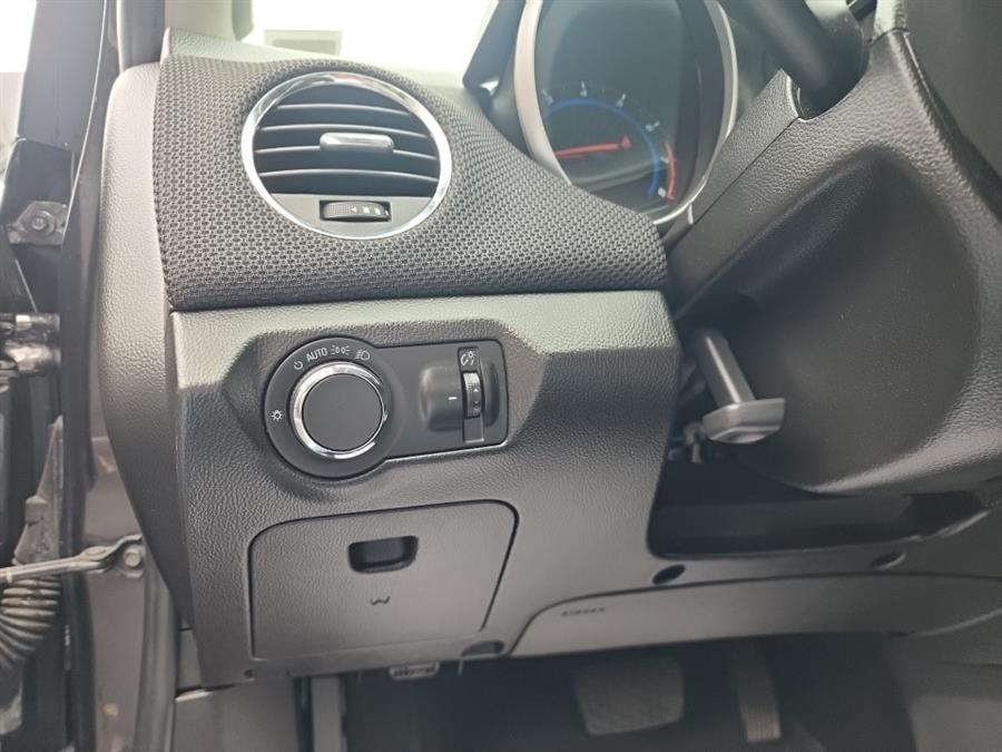 2016 Chevrolet Cruze Limited 4dr Sdn Auto LT w/1LT, available for sale in Islip, New York | L.I. Auto Gallery. Islip, New York 2016 Chevrolet Cruze Limited 4dr Sdn Auto LT w/1LT, available for sale in Islip, New York | L.I. Auto Gallery. Islip, New York