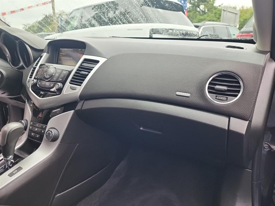 2016 Chevrolet Cruze Limited 4dr Sdn Auto LT w/1LT, available for sale in Islip, New York | L.I. Auto Gallery. Islip, New York 2016 Chevrolet Cruze Limited 4dr Sdn Auto LT w/1LT, available for sale in Islip, New York | L.I. Auto Gallery. Islip, New York