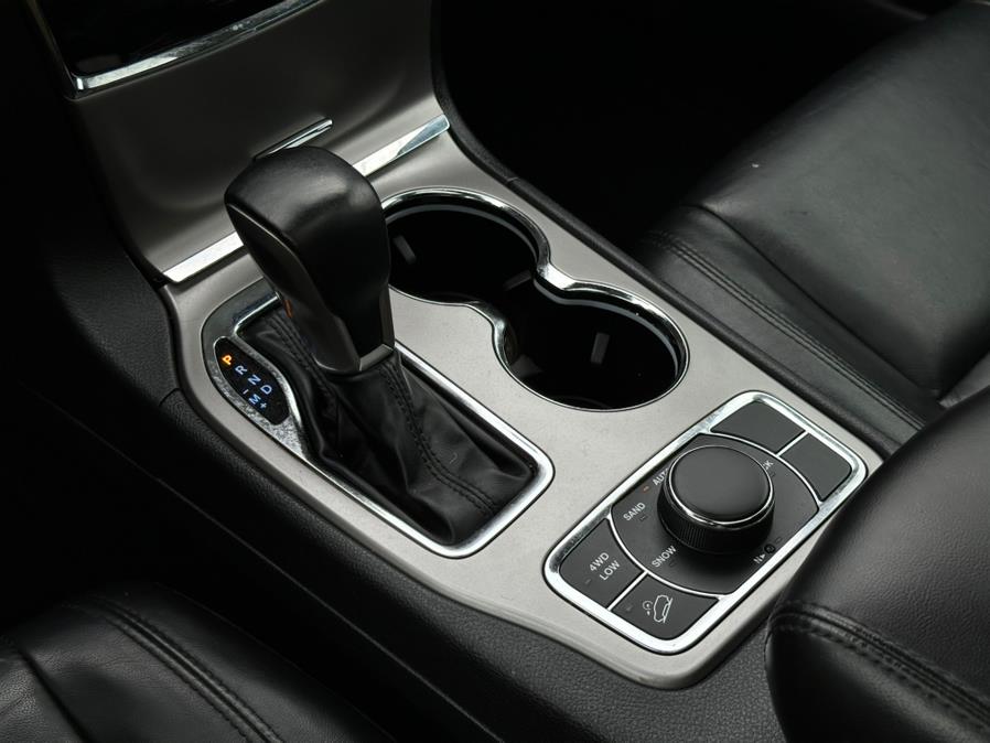 2020 Jeep Grand Cherokee Limited 4x4, available for sale in Hillside, New Jersey | Champion Auto Hillside. Hillside, New Jersey 2020 Jeep Grand Cherokee Limited 4x4, available for sale in Hillside, New Jersey | Champion Auto Hillside. Hillside, New Jersey