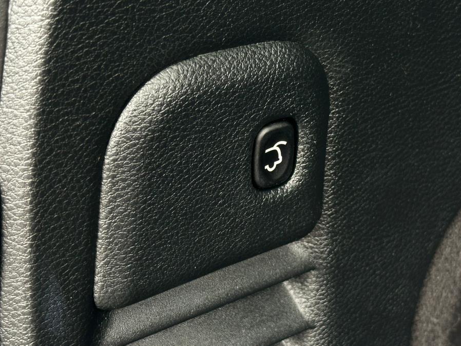 2020 Jeep Grand Cherokee Limited 4x4, available for sale in Hillside, New Jersey | Champion Auto Hillside. Hillside, New Jersey 2020 Jeep Grand Cherokee Limited 4x4, available for sale in Hillside, New Jersey | Champion Auto Hillside. Hillside, New Jersey