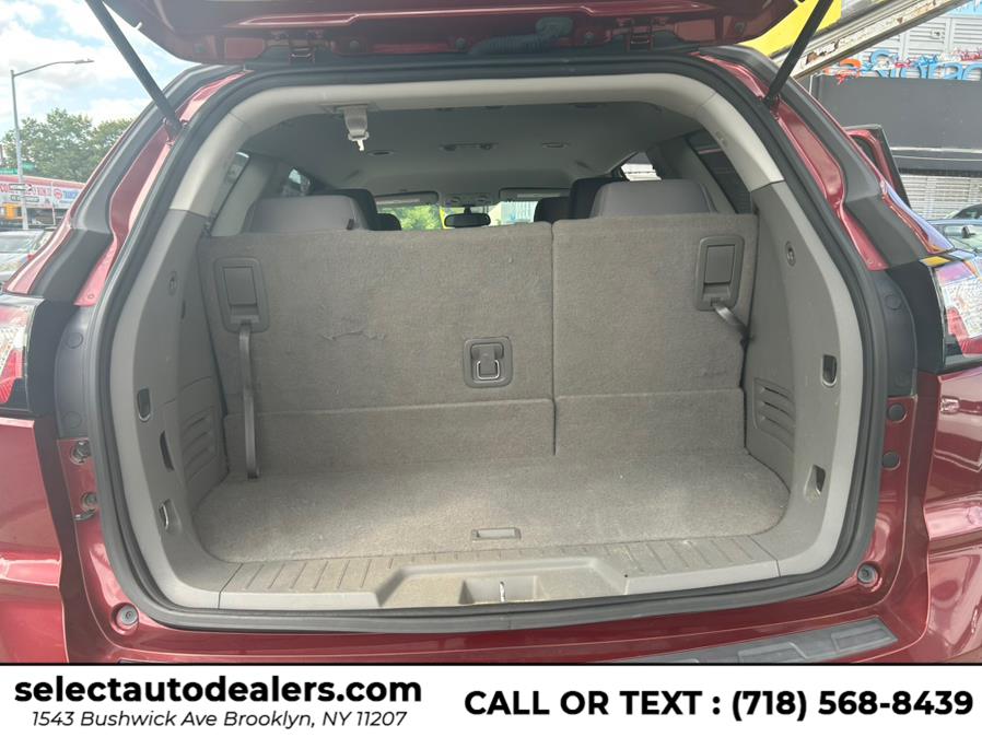 2015 Chevrolet Traverse FWD 4dr LT w/1LT, available for sale in Brooklyn, New York | Select Auto Dealers Corp. Brooklyn, New York 2015 Chevrolet Traverse FWD 4dr LT w/1LT, available for sale in Brooklyn, New York | Select Auto Dealers Corp. Brooklyn, New York