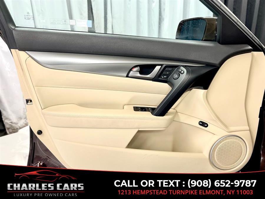 2010 Acura Tl w/Tech, available for sale in Elmont, New York | Charles Cars. Elmont, New York 2010 Acura Tl w/Tech, available for sale in Elmont, New York | Charles Cars. Elmont, New York